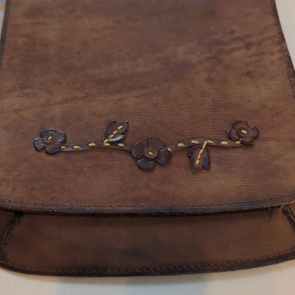Vintage,Rolfs, Brown Floral Applique Slim Leather Crossbody Bag